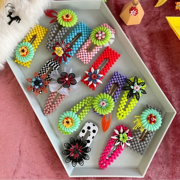 🌸 Handcrafted One of One Floral Hair Accessories 🌸 - Picture 2 of 3